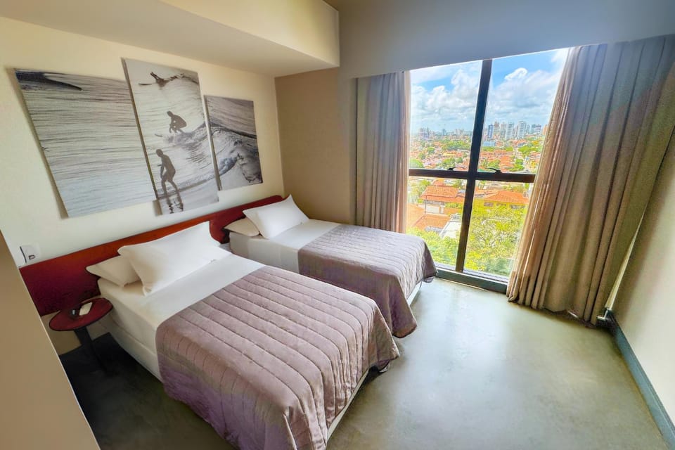 Bed, Photo of the whole room, Bedroom, City view