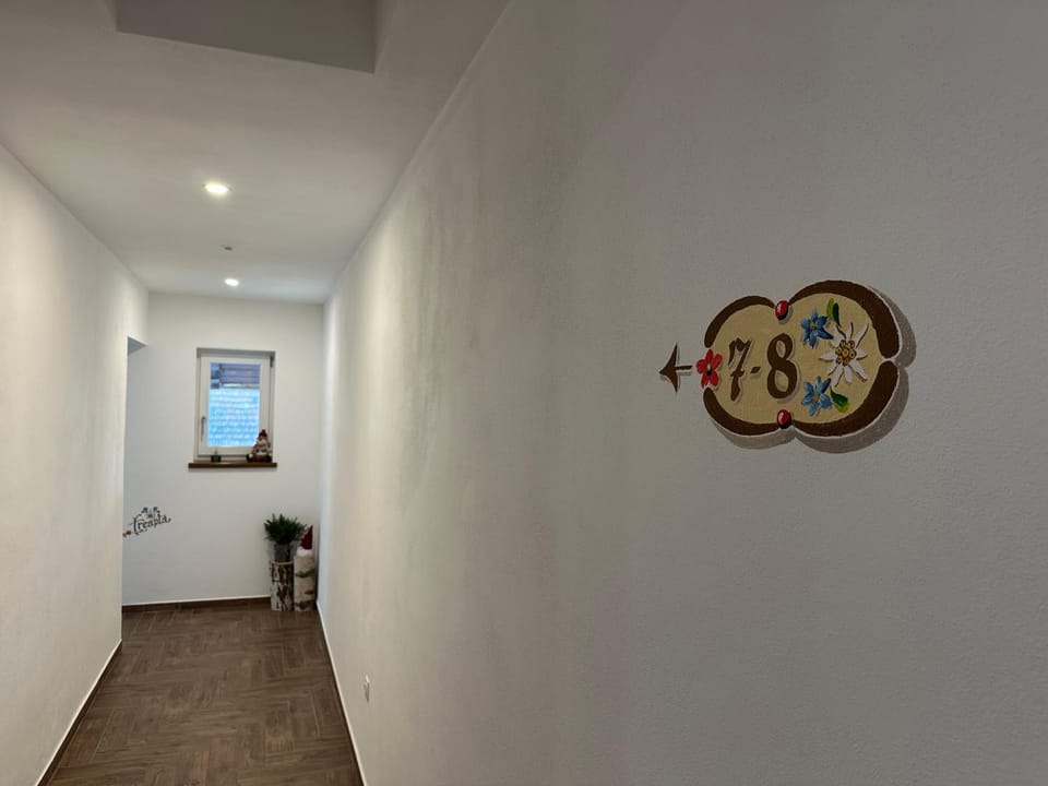 Floare de Colț-Bran Bed and Breakfast in Bran