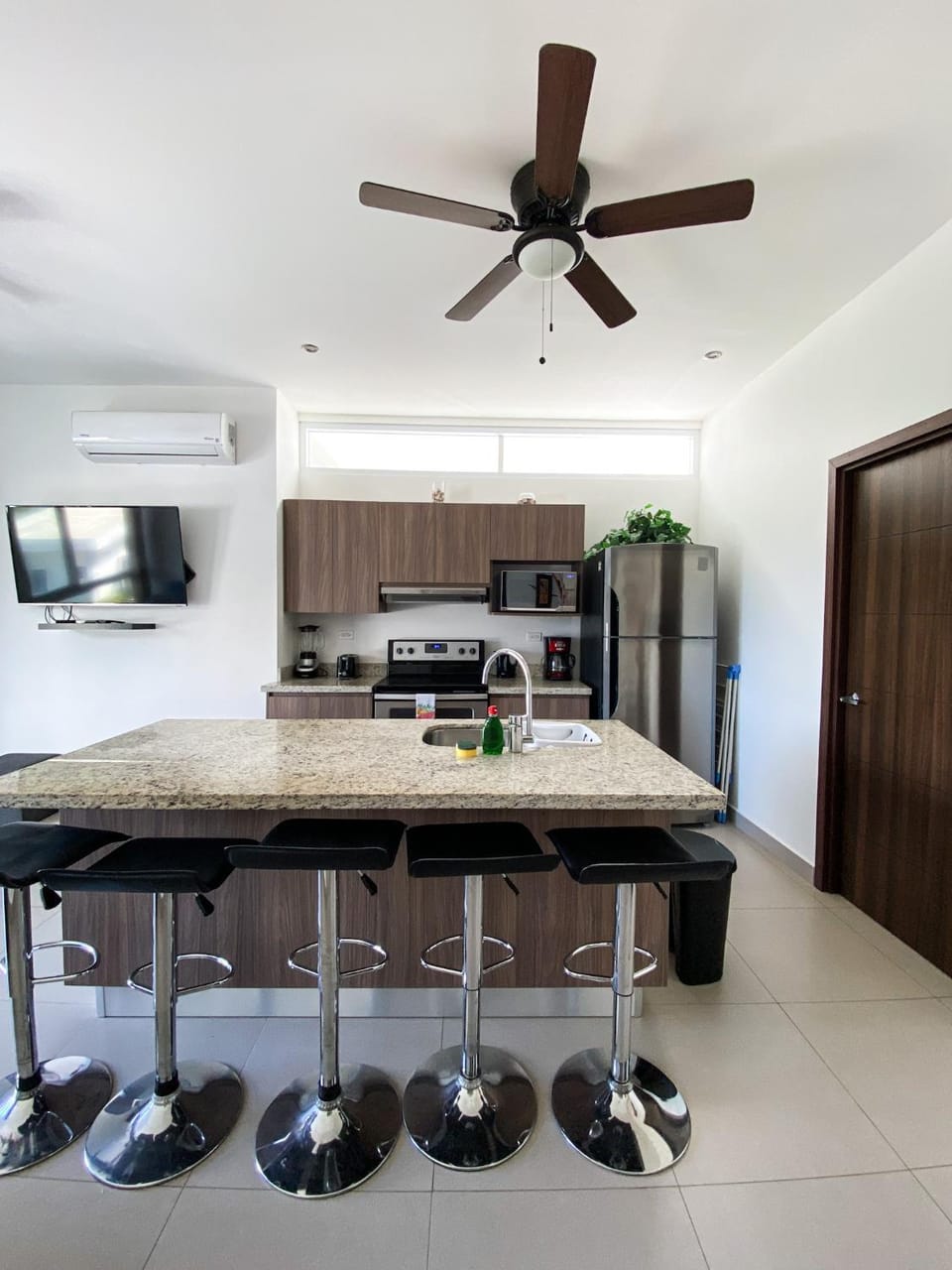 Hermoso Condominio en el Centro de Jaco Lapa Living Apartment in Jaco