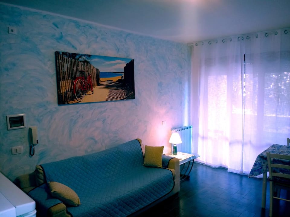 Caletta Beach Apartment in Rosignano Solvay