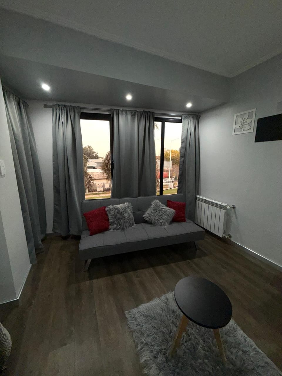 Living room, Photo of the whole room, Bedroom