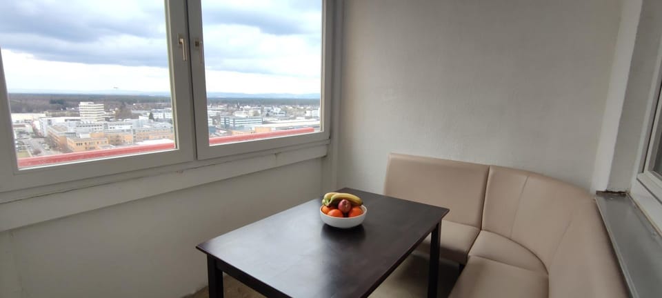 View (from property/room), Balcony/Terrace, City view