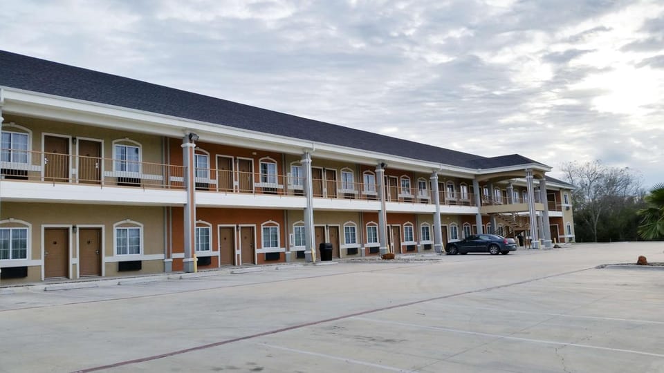 Property building, On site, Time of day, Sunset