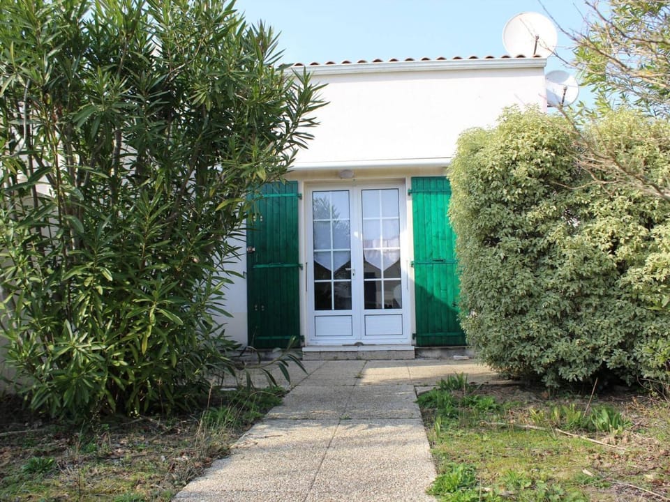 Maison 3 pièces, terrasse, proche plage, calme - FR-1-246A-69 House in Saint-Georges-d'Oléron