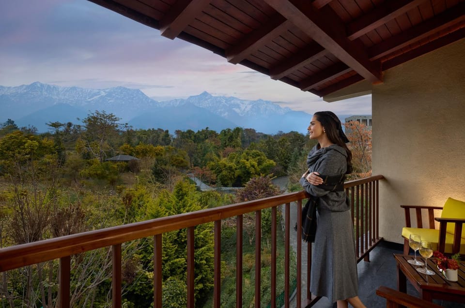 Balcony/Terrace, Mountain view