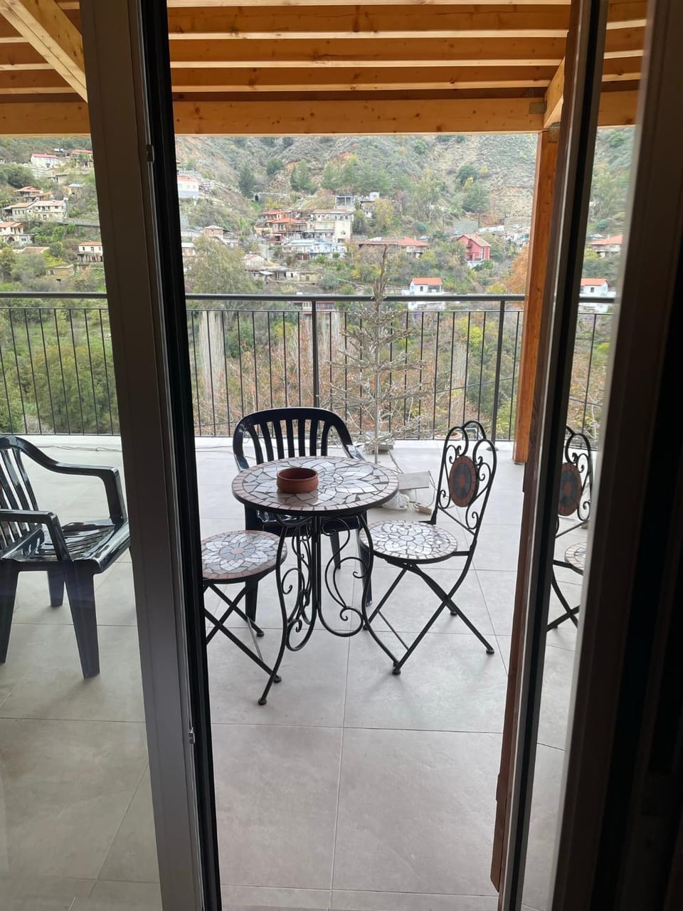 View (from property/room), Balcony/Terrace