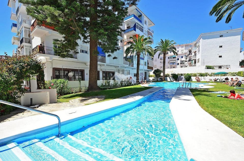 bright central apartment Apartment in Nerja