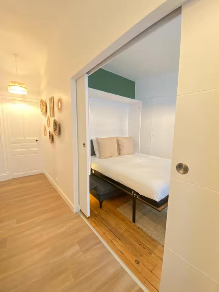 Le César - hypercentre - idéal famille & groupe Apartment in Angers