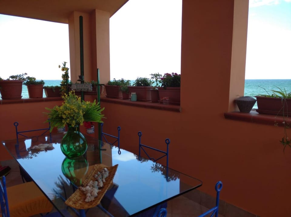 Balcony/Terrace, Balcony/Terrace