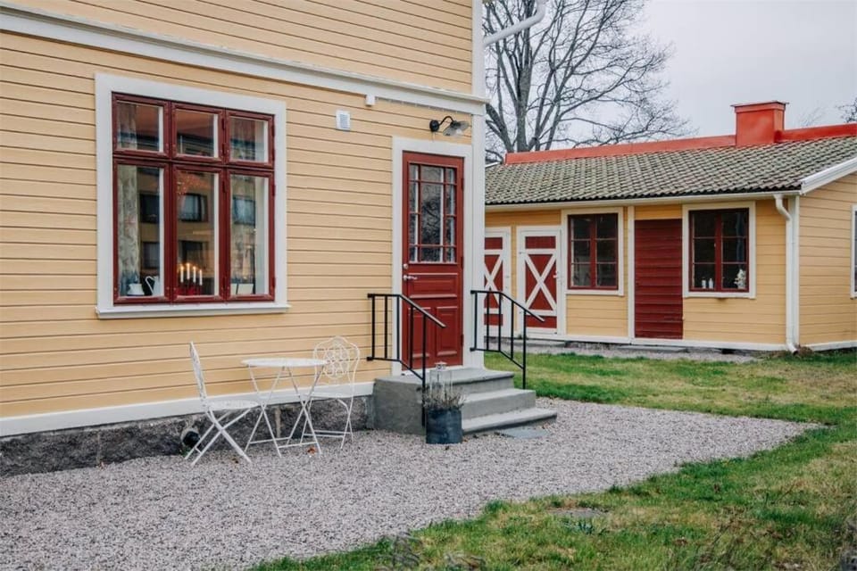 Casa Fontenay charmig lägenhet nära stadsparken och Vättern Apartment in Västra Götaland County
