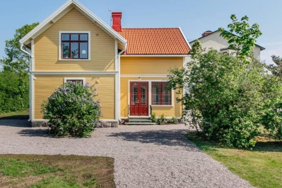 Casa Fontenay charmig lägenhet nära stadsparken och Vättern Apartment in Västra Götaland County