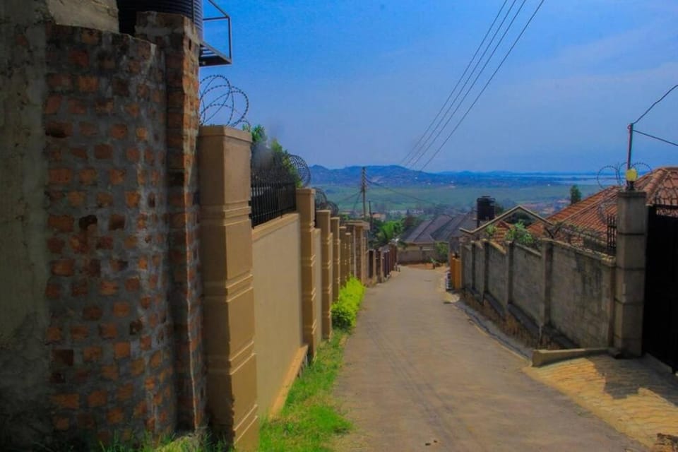 PNG Guest house Kitende Apartment in Uganda
