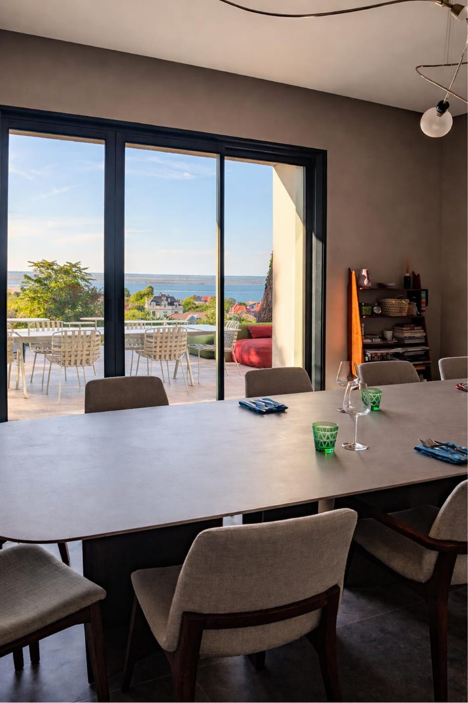 Living room, Dining area