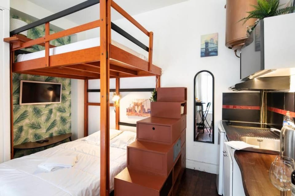 bunk bed