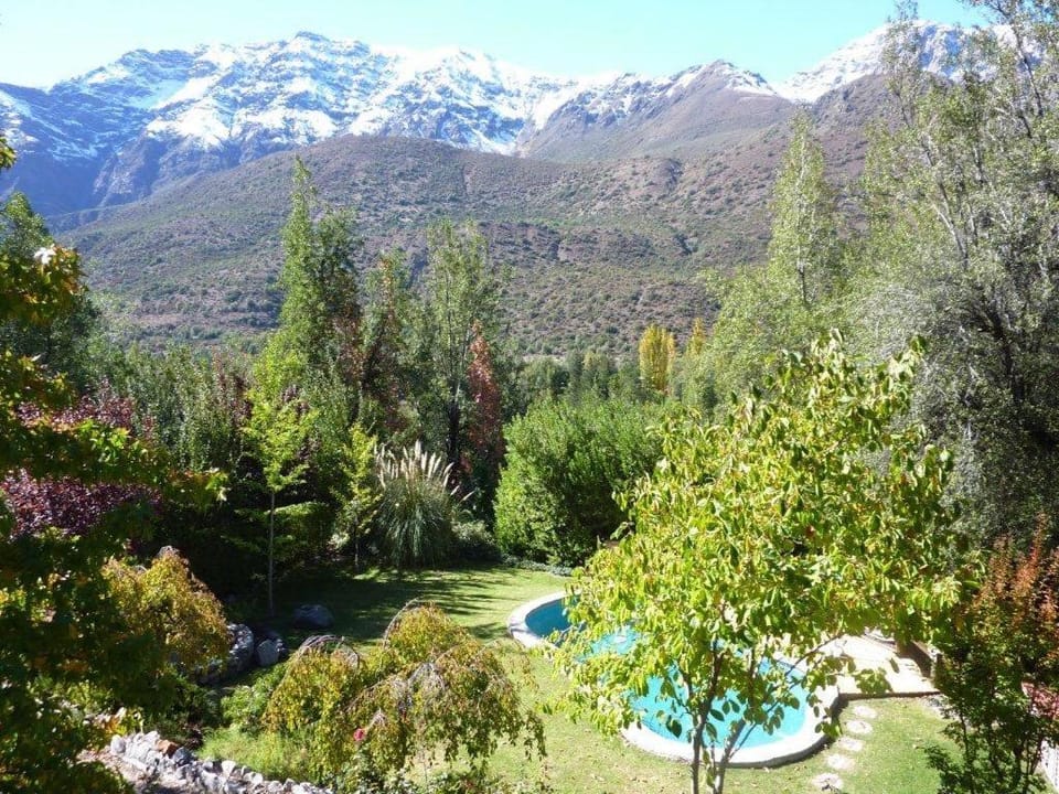 Casa de Montaña inmersa en Bosque Nativo House in San Jose de Maipo