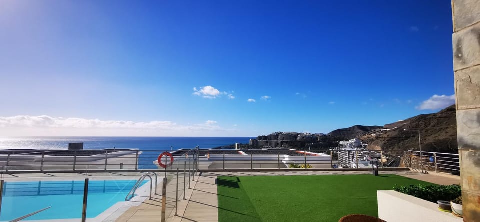 Sea view, Swimming pool