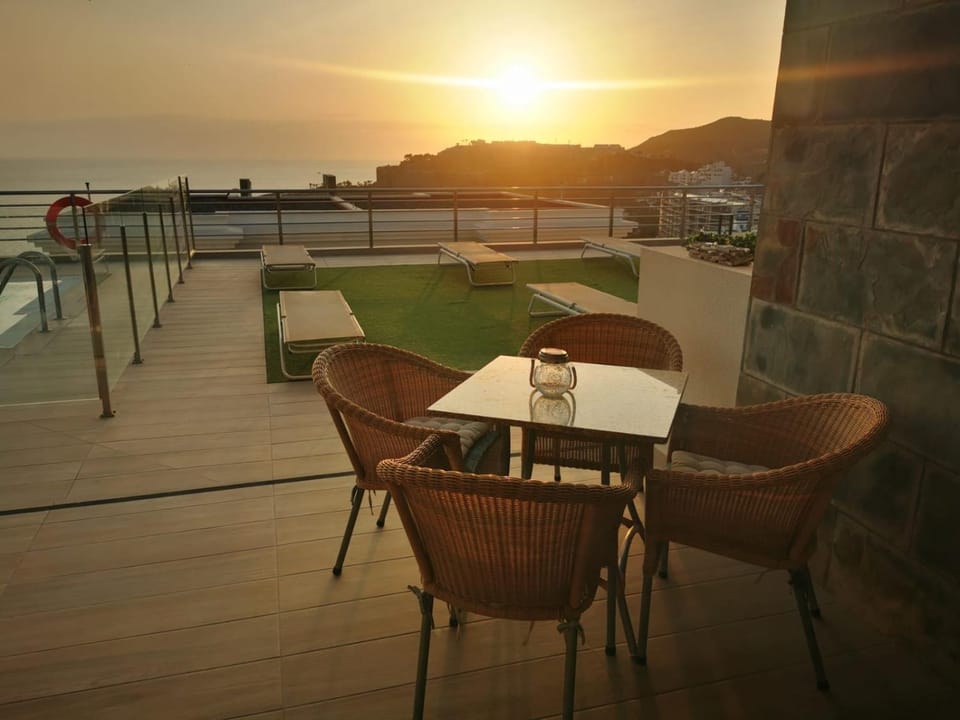 Balcony/Terrace, Mountain view, Sea view