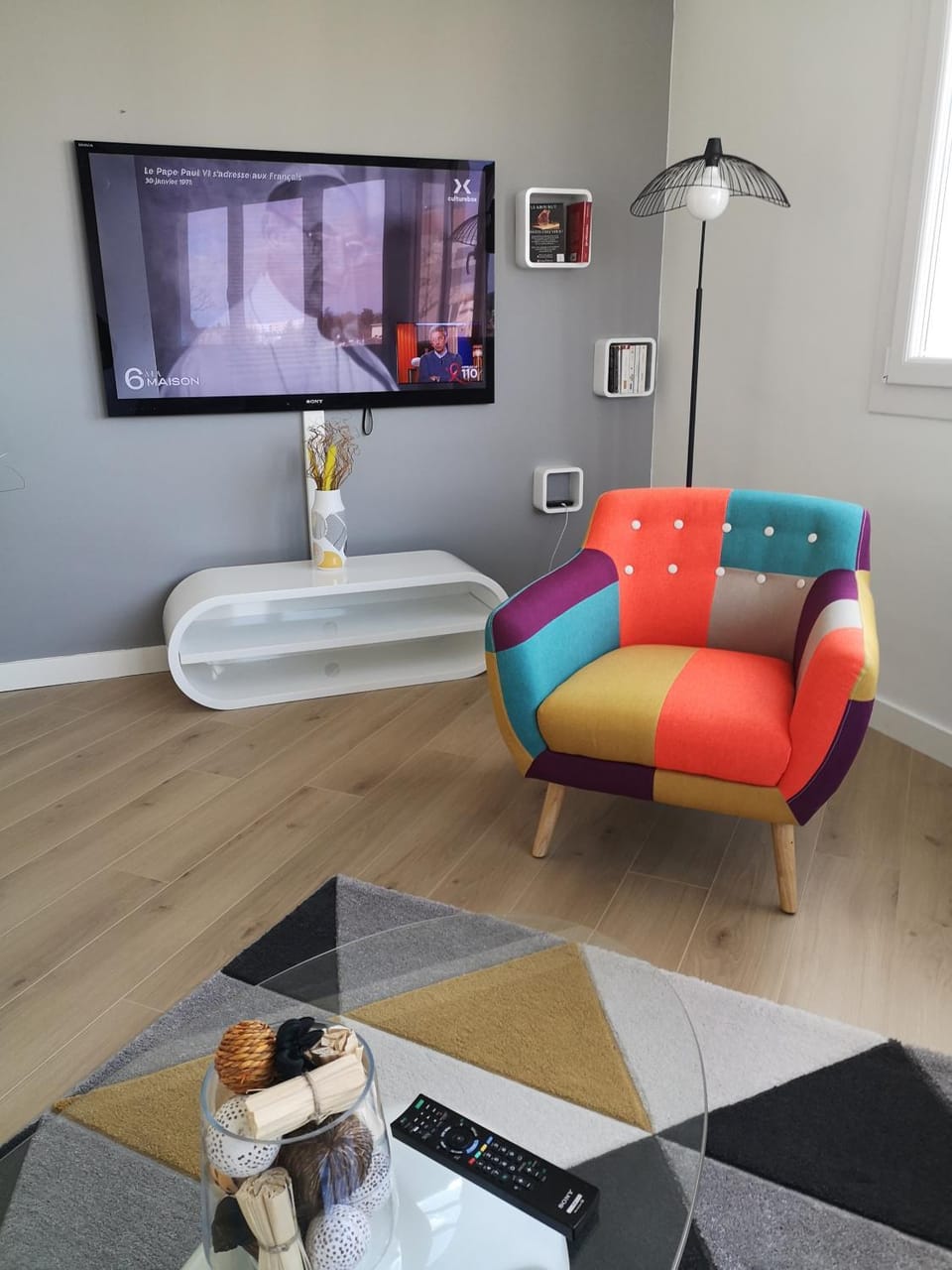 Communal lounge/ TV room, TV and multimedia, Living room