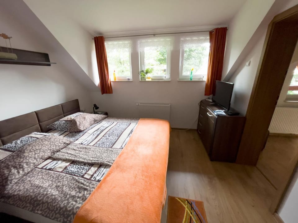 Seating area, Bedroom