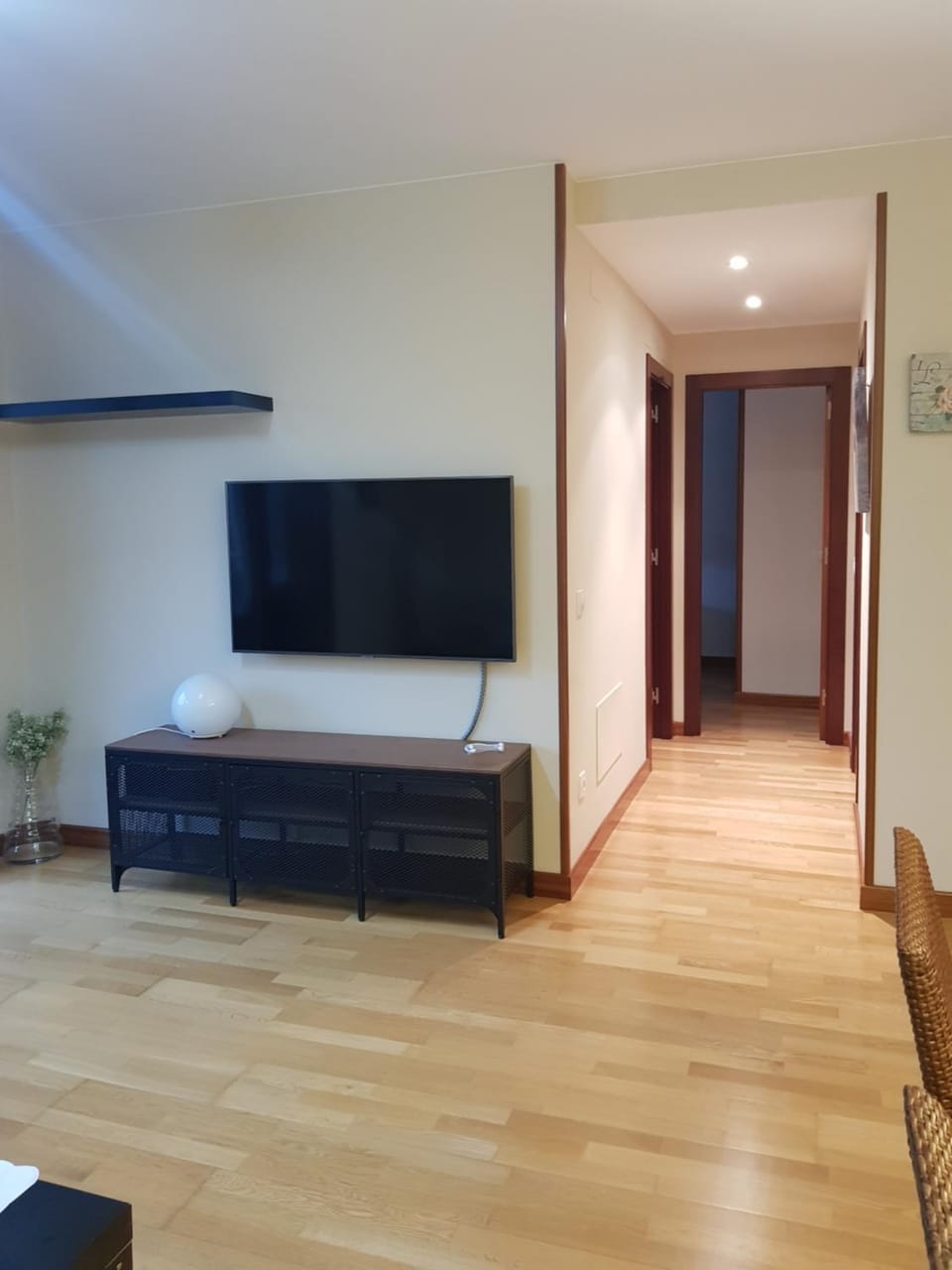 Communal lounge/ TV room, TV and multimedia, Living room, Seating area