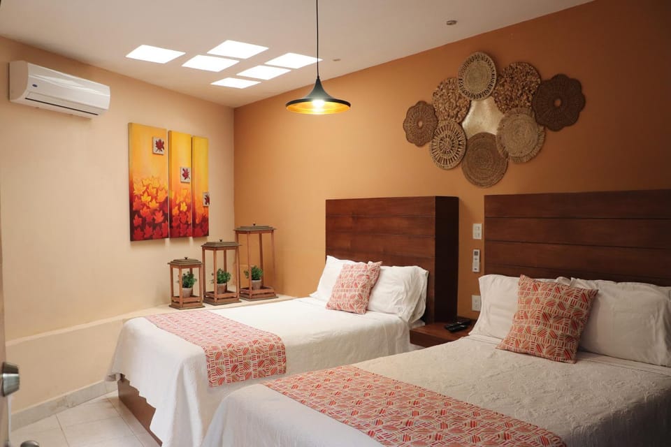 Bathroom, TV and multimedia, Decorative detail, air conditioner
