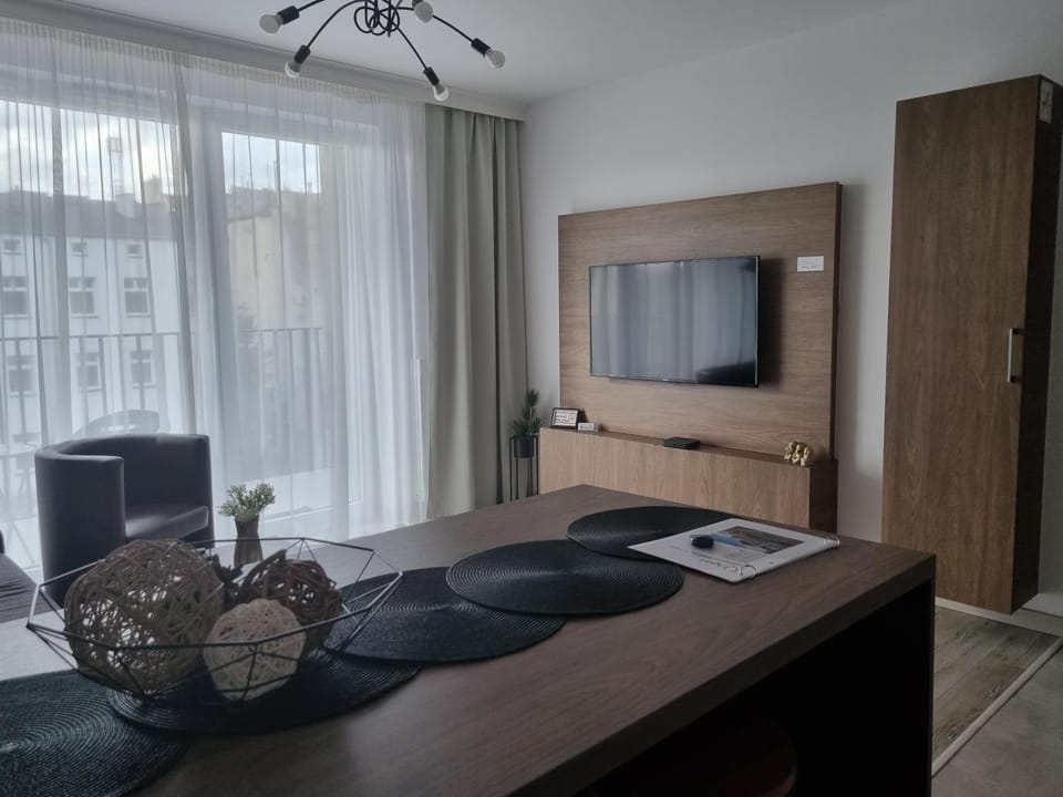 Communal lounge/ TV room, TV and multimedia