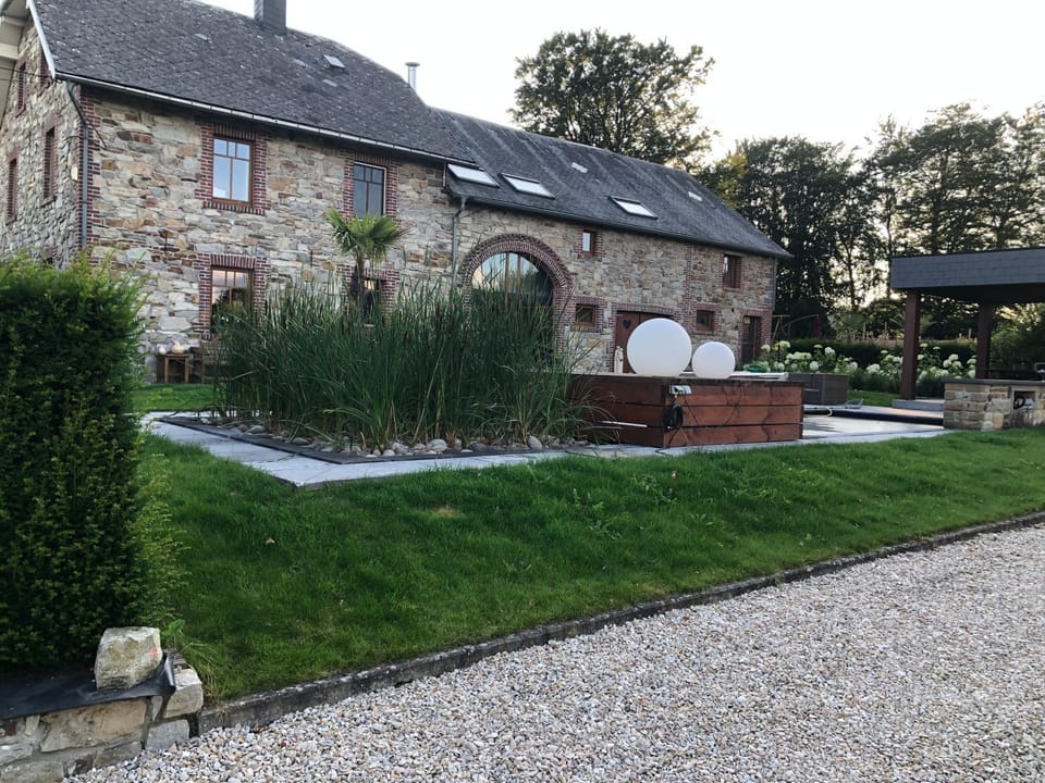 Lovely Home 1, with private terrace and Whirlpool,4-6 pers Apartment in Wallonia, Belgium