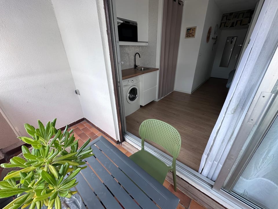 BEAU STUDIO Climatisé en bord de Mer et Wi-Fi Apartment in Le Grau-du-Roi