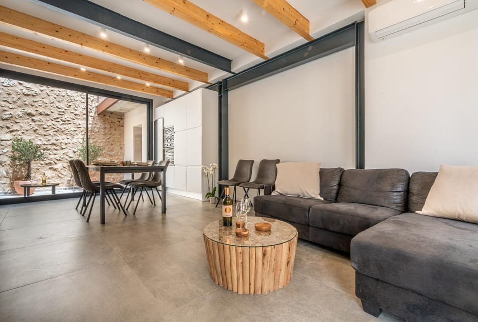 Property building, Living room