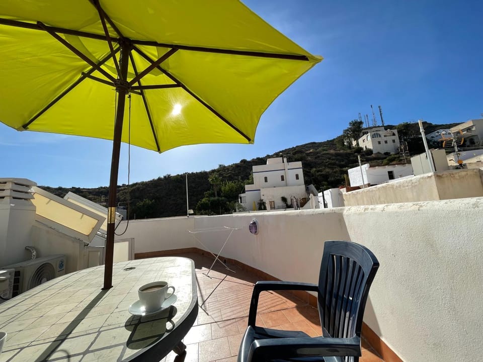 View (from property/room), Balcony/Terrace, Mountain view