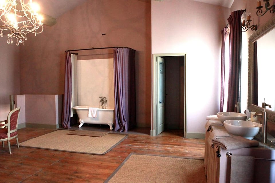 Mas de la Fosse Bed and Breakfast in Provence-Alpes-Côte d'Azur