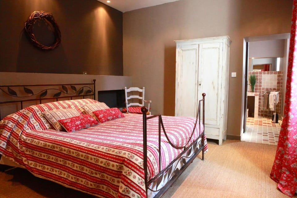 Mas de la Fosse Bed and Breakfast in Provence-Alpes-Côte d'Azur