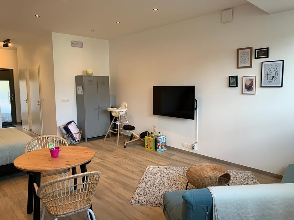 Green studio-Situé à 15 min de Botrange, Parc Hautes Fa gnes et Francorchamps Apartment in Wallonia, Belgium