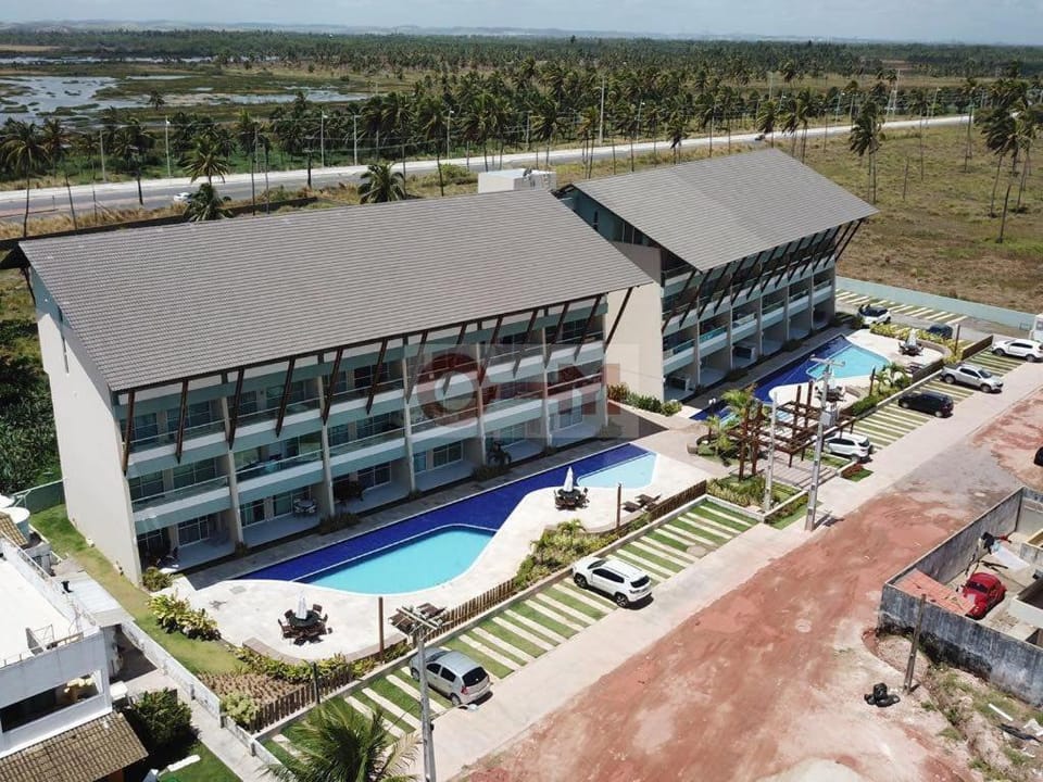 Bird's eye view, Pool view