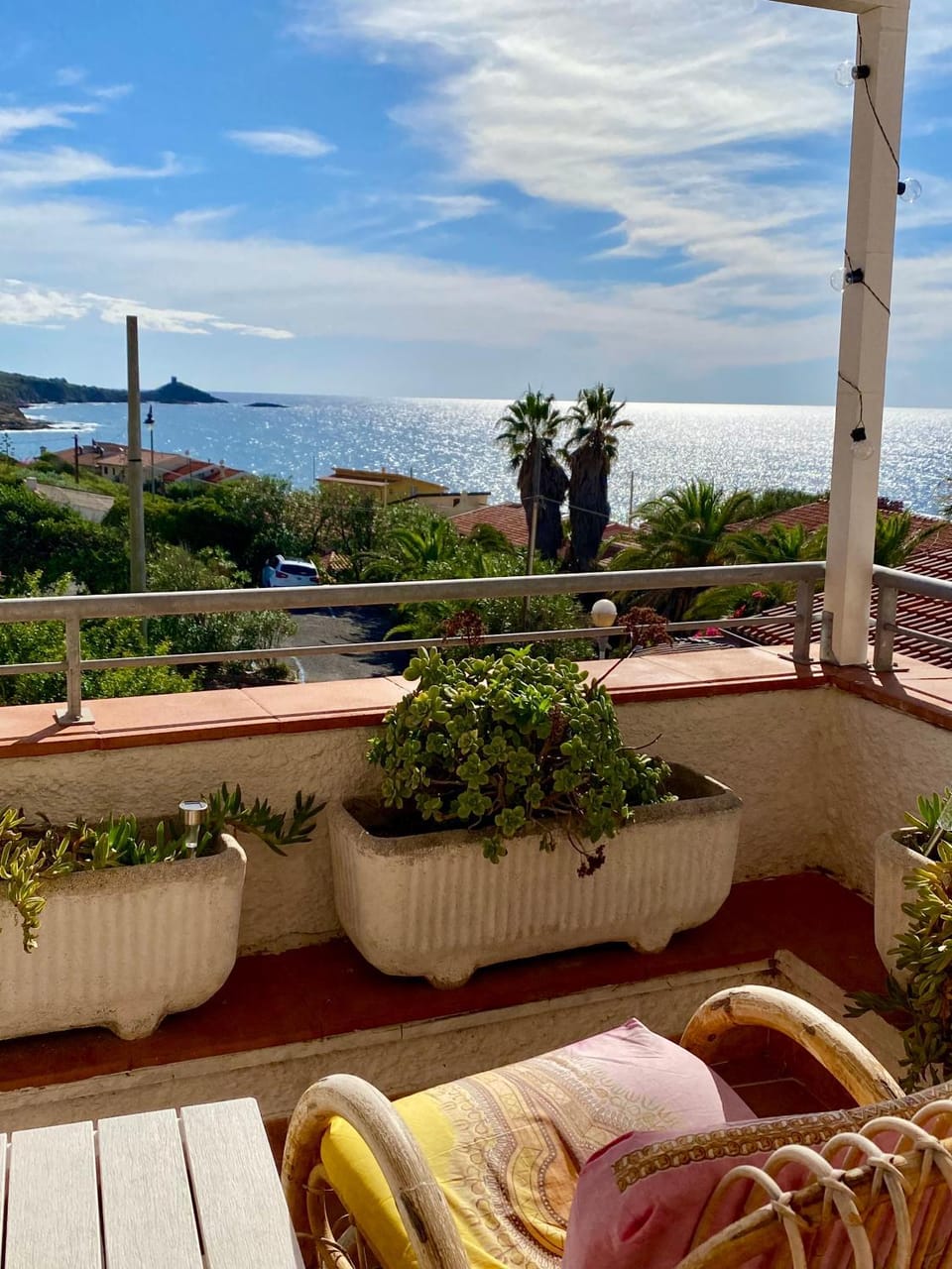 Natural landscape, View (from property/room), Balcony/Terrace, Seating area, Sea view