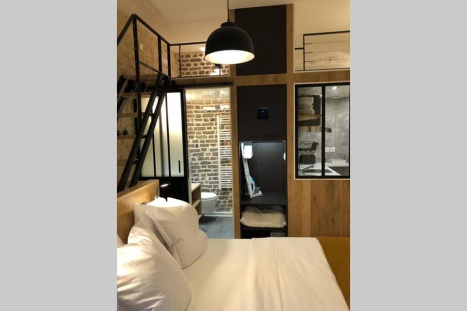 Studio Cinq Diamants, Neuf Tout équipé Apartment in Paris