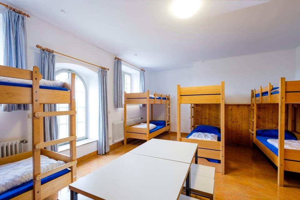 bunk bed