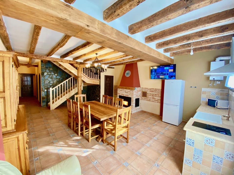 Lounge or bar, Dining area