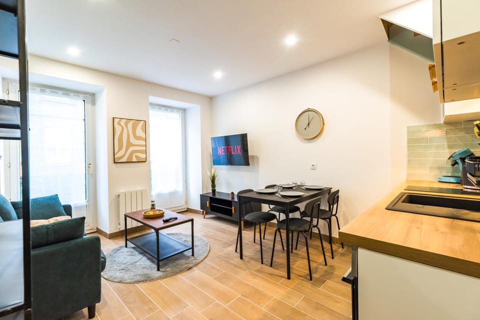 Favori Le Duplex au cœur de Guingamp Apartment in Brittany