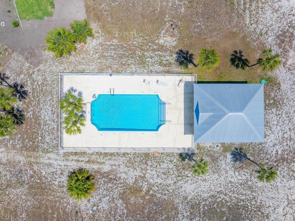 The Shore House by Pristine Properties Vacation Rentals House in Florida