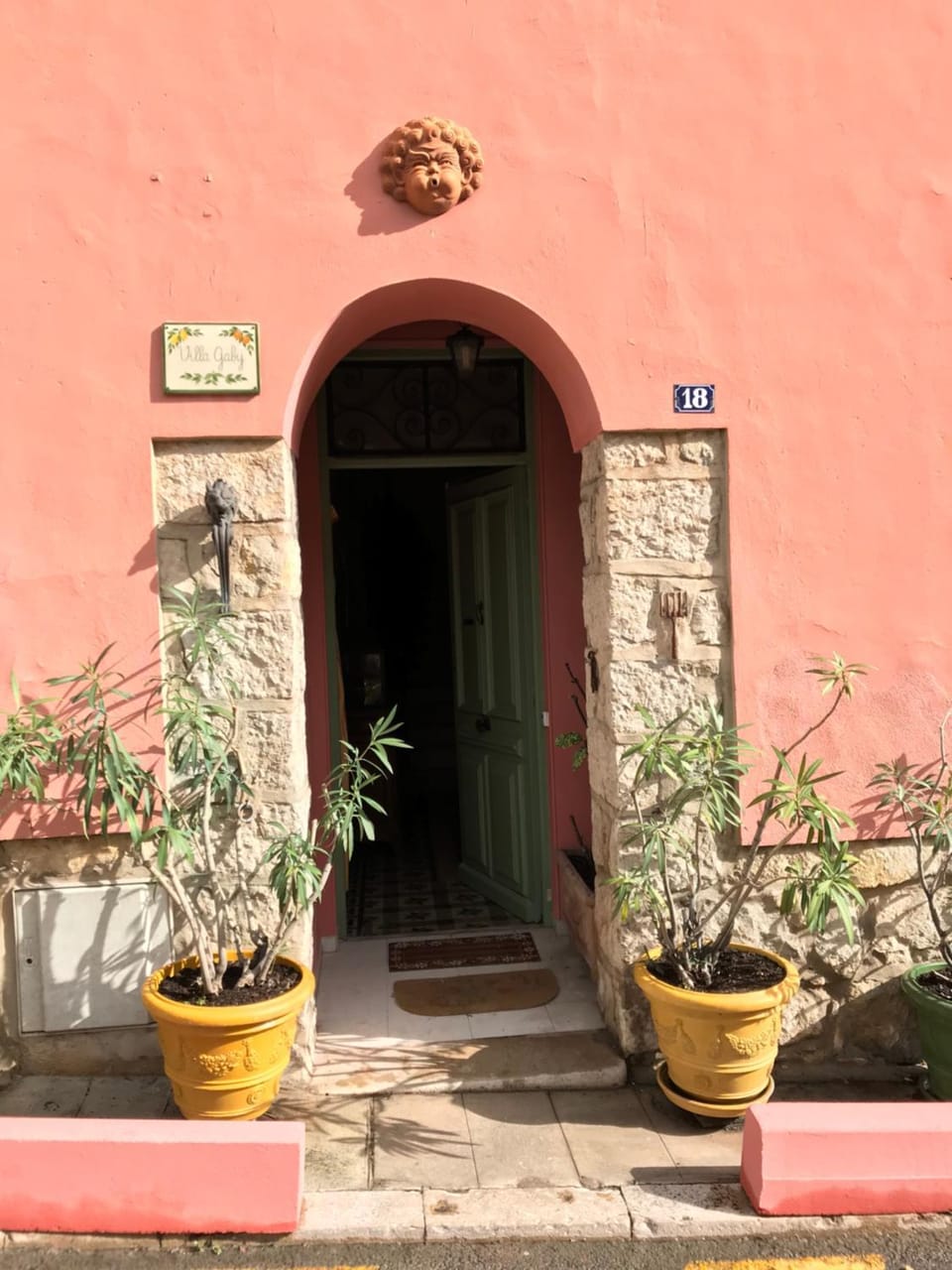 Villa-Gaby villa entière et piscine Villa in Menton