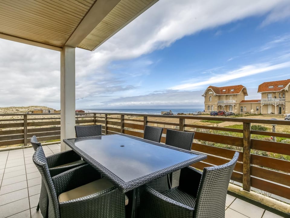 Appartement T4 pour 6 personnes au centre - WIFI - FR-1-521-163 Apartment in Biscarrosse