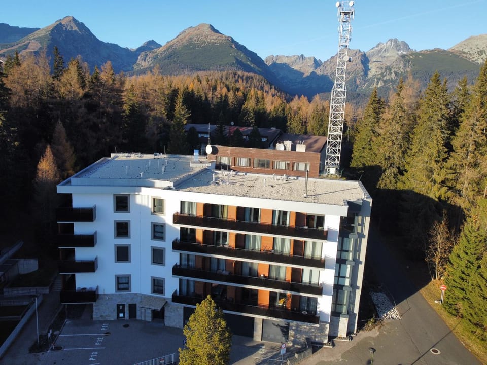 Property building, Bird's eye view