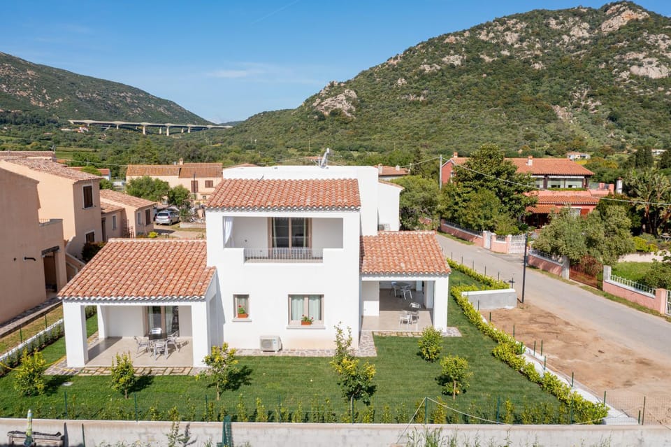 Property building, Bird's eye view