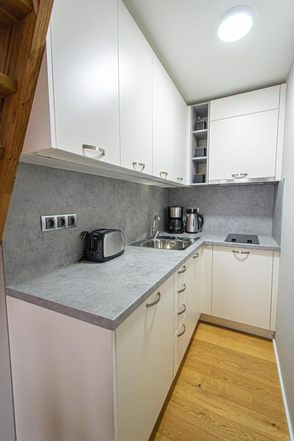 Coffee/tea facilities, Kitchen or kitchenette, minibar, stove, toaster