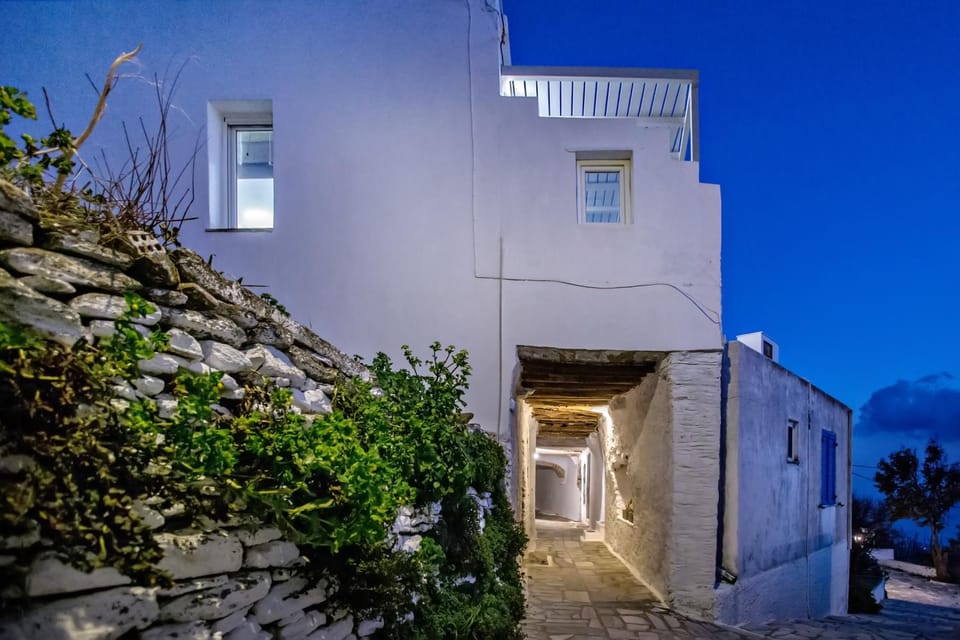 Property building, Street view