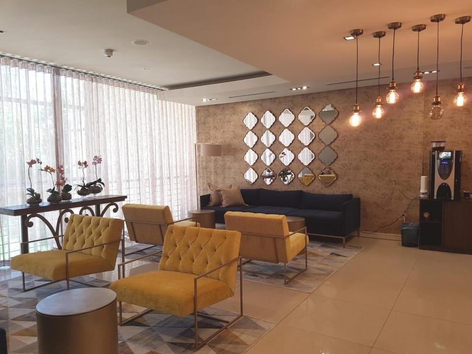 Communal lounge/ TV room, Communal lounge/ TV room