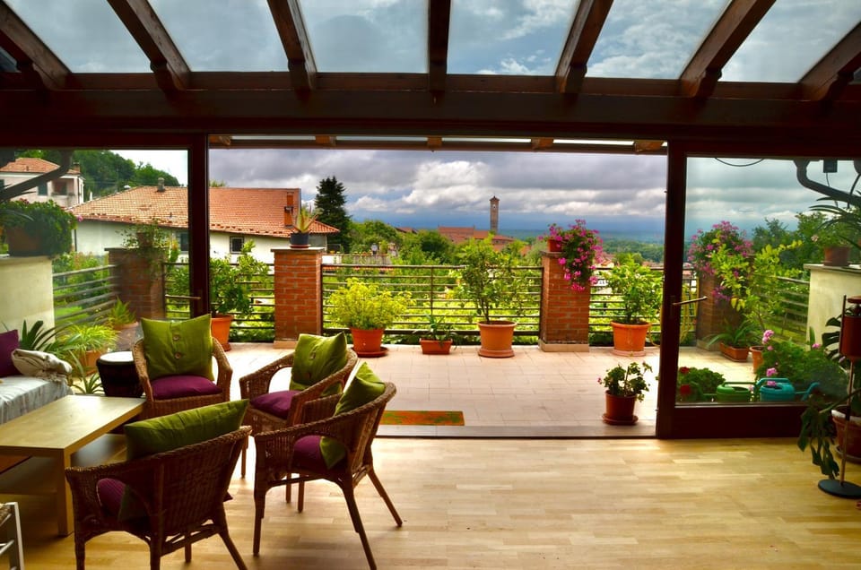 Spring, Natural landscape, View (from property/room), Balcony/Terrace, Living room, Seating area, Garden view