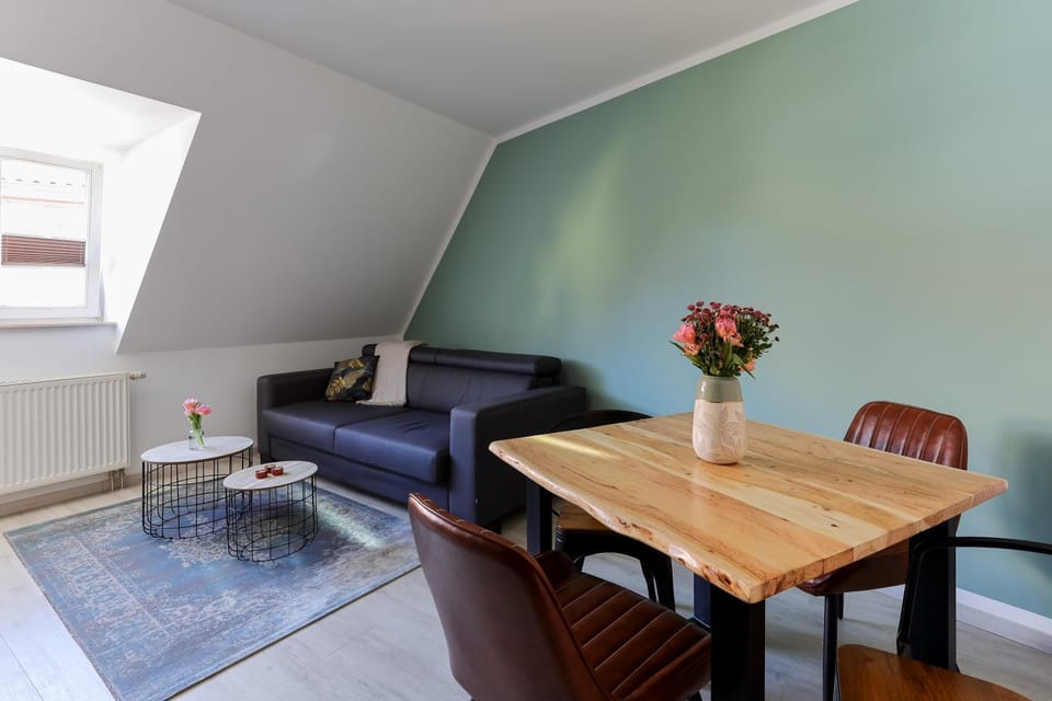Staff, Living room, Photo of the whole room, Breakfast