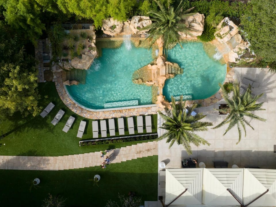 Garden, Garden view, Pool view, Swimming pool, Swimming pool, sunbed